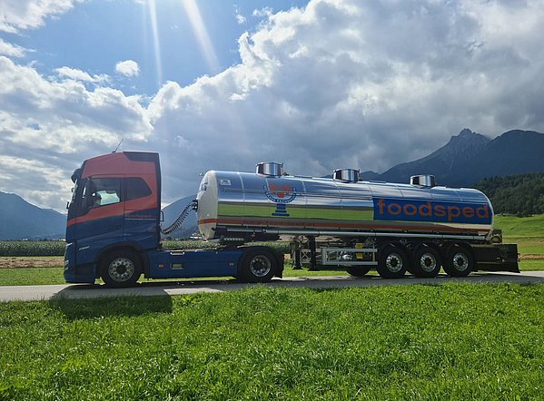liquid road tankers, logistics solutions Tyrol: Foodsped liquid road tankers, logistics solutions Tyrol: Foodsped